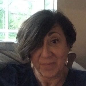 Meet your Posher, Deb